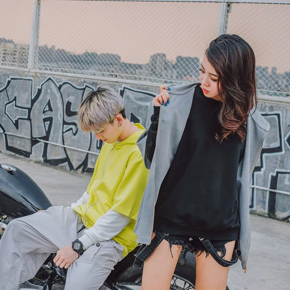 希龙时尚服装运动服装帽衫定制印花批发男装女装短袖帽衫