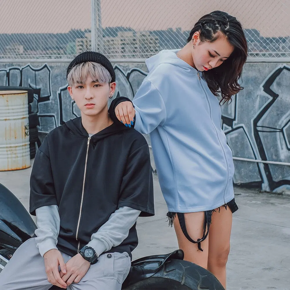 希龙时尚服装运动服装帽衫定制印花批发男装女装短袖帽衫