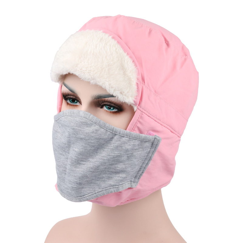 冬季捕猎者骑兵飞行员爱斯基摩人帽子与耳瓣寒冷的天气