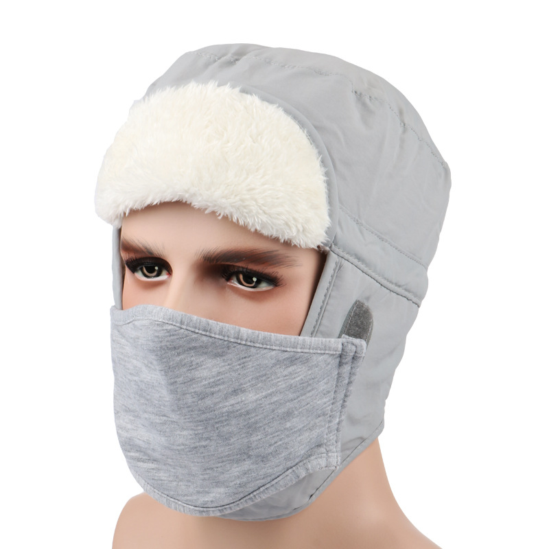 冬季捕猎者骑兵飞行员爱斯基摩人帽子与耳瓣寒冷的天气