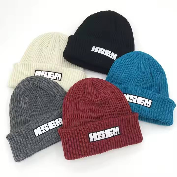 时尚丙烯酸针织冬帽户外冒险