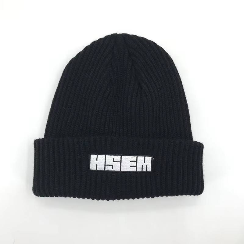 时尚丙烯酸针织冬帽户外冒险