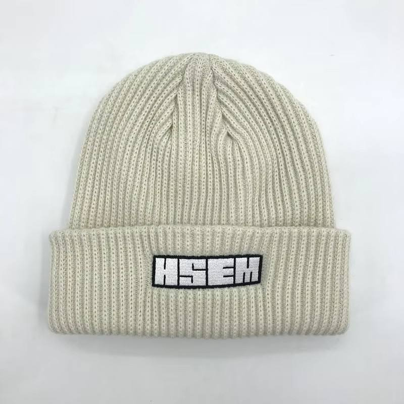 时尚丙烯酸针织冬帽户外冒险