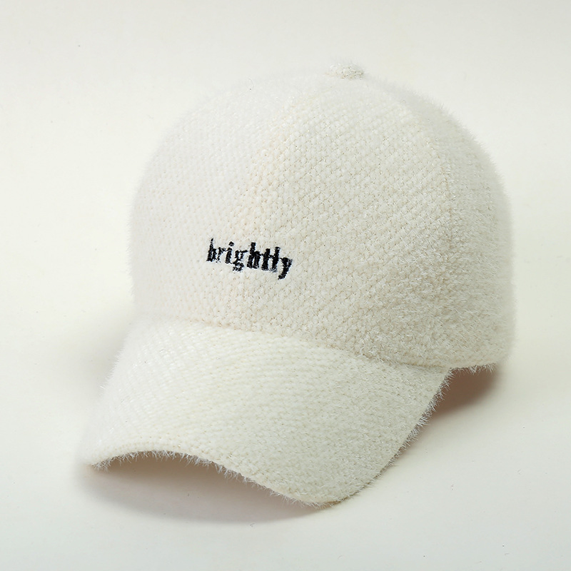 定制冬季帽子与针织羊毛